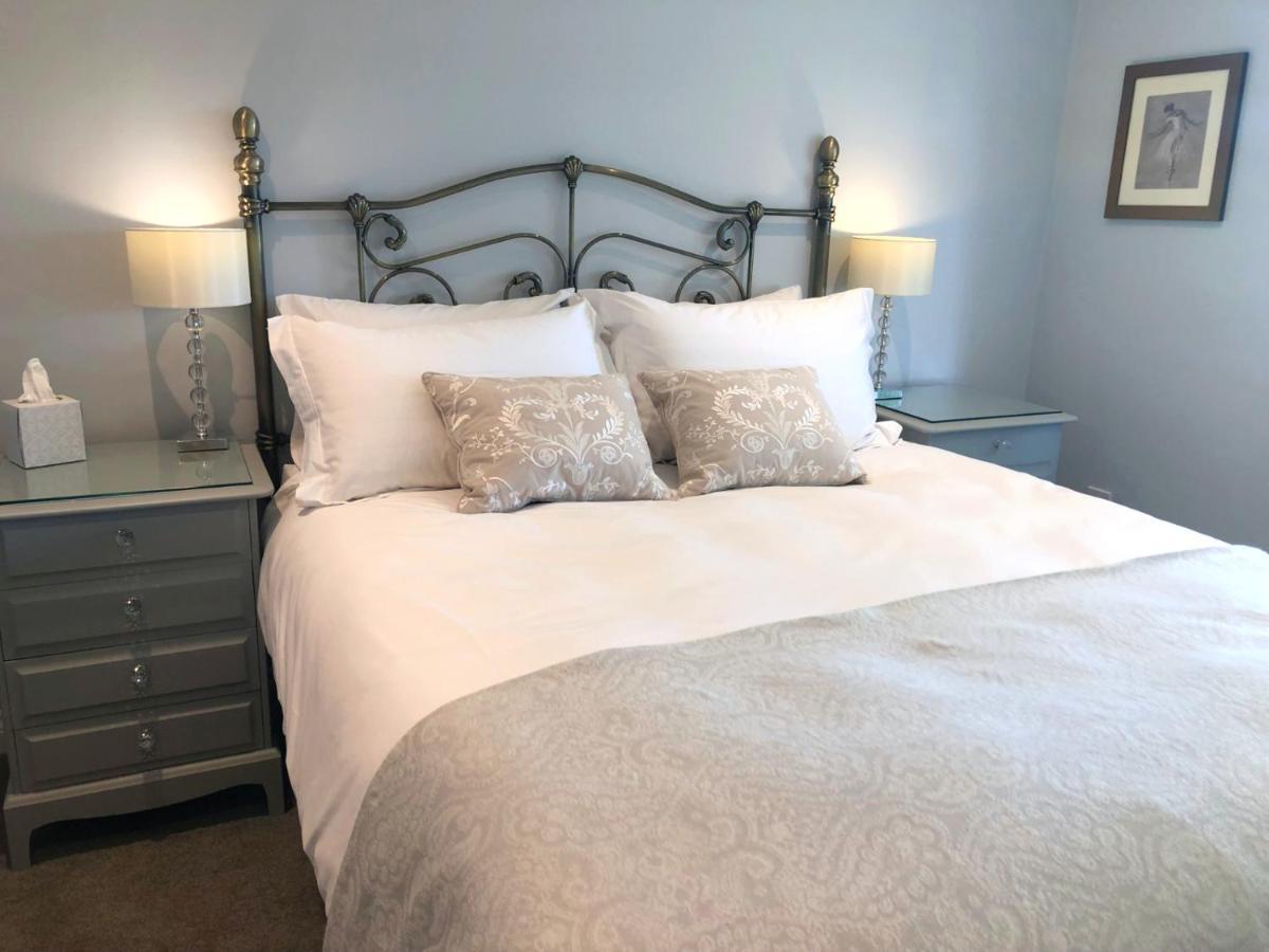 Old School House Bed & Breakfast Mundford Eksteriør bilde